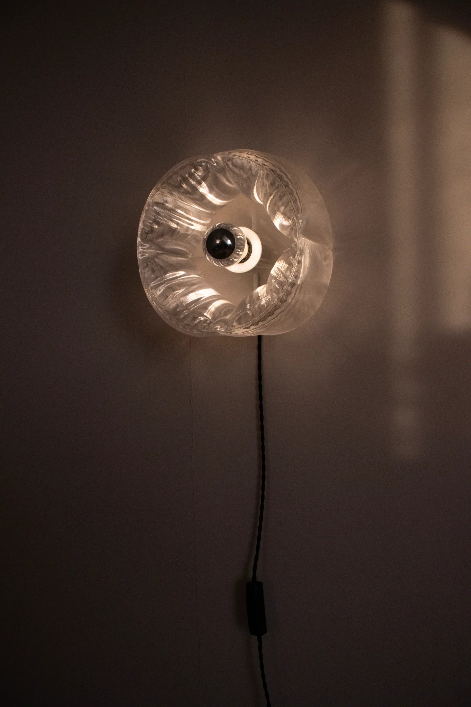 Pascal wall light
